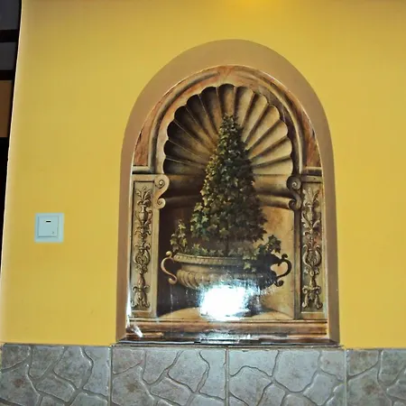 Turístico La Tinaja Requena